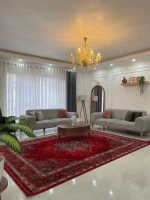 فرش سنتی هریس لاکی سبز با طراحی اصیل ایرانی